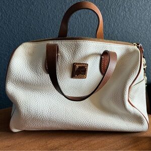 Vintage Dooney and Bourke Crossbody